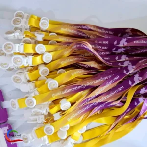 สายคล้องบัตรพนักงาน