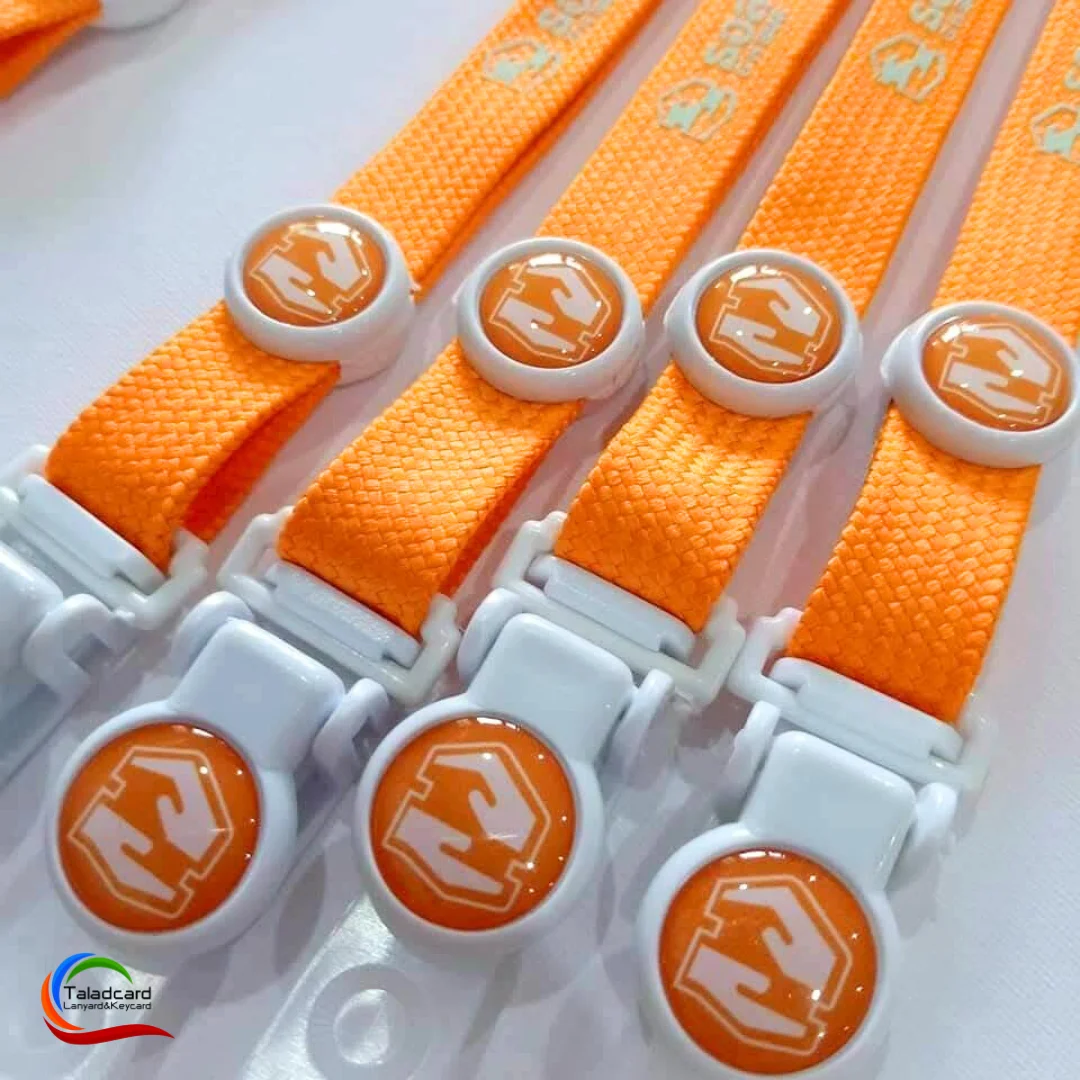 สายคล้องบัตรพนักงาน